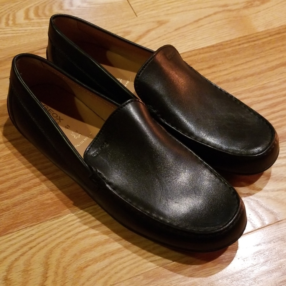 GEOX Respira Fast 1 BLACK Leather Loafer NWOT 41